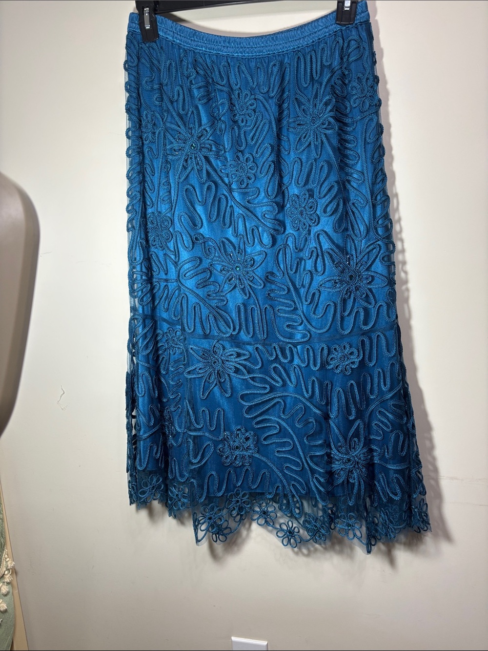 Soulmates Teal Blue Floral Beaded Lace 3-piece skirt suit - Picture 3 of 14